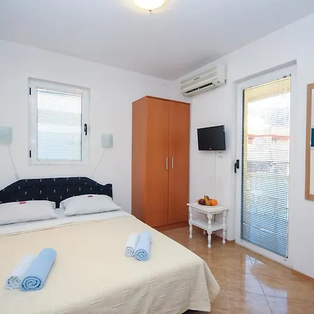 Budva Inn Guest House Budva